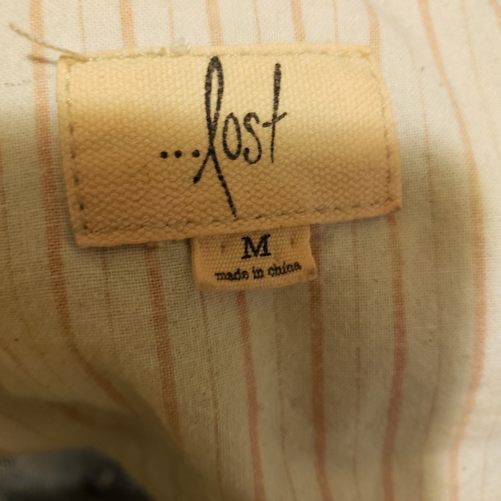 Vest - Picture 4 of 4